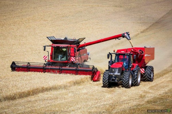 b8255-Axial-Flow 7140 4 -----------------------