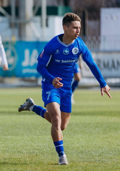Александр Беляев