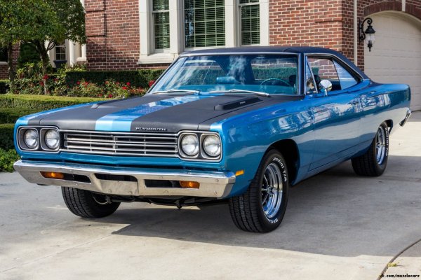 Plymouth Road Runner