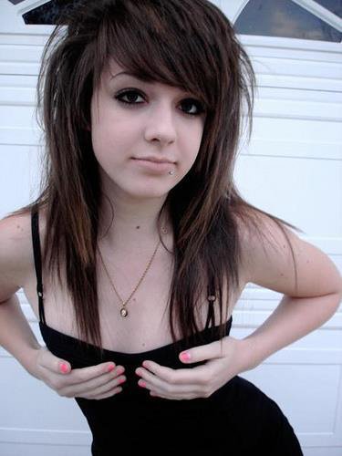 emo (1)