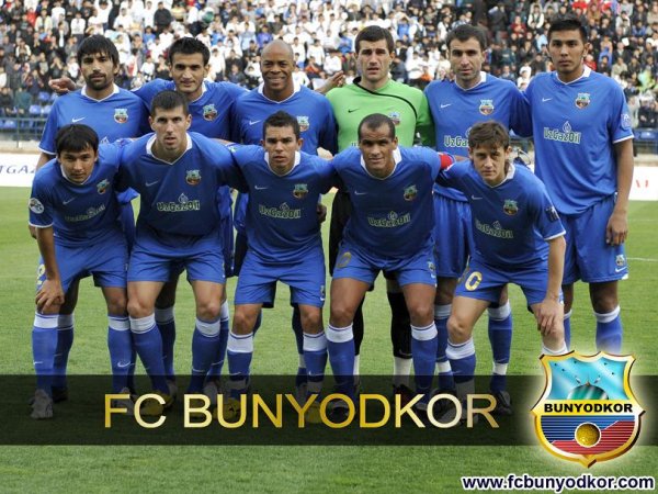 Bunyodkor 2010 b 01