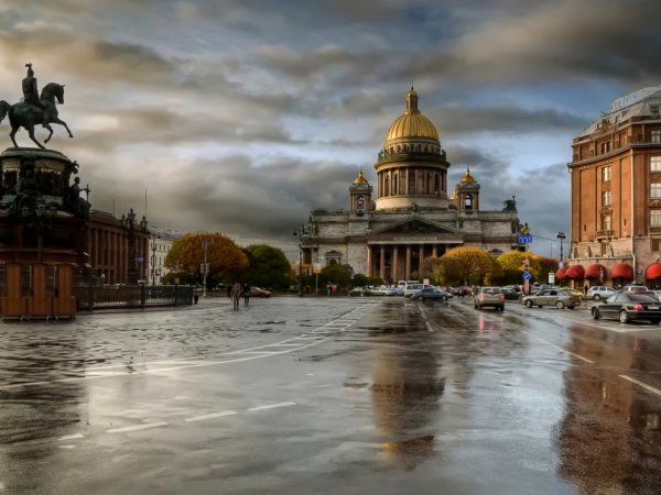 osennii-piter-1024x768