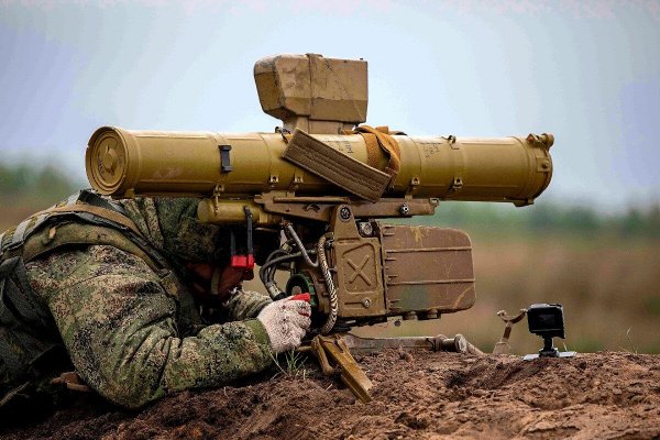 Противотанковый ракетный комплекс 9K111 Фагот