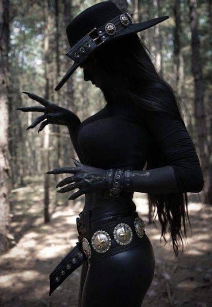 Gothic girl