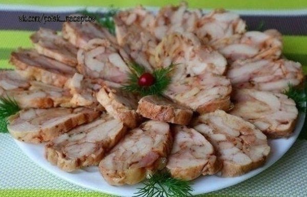 Куриный рулет, запеченный в фольге