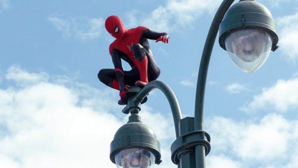 Spiderman-no-way-home-movie-4k-wallpaper 326@1@e