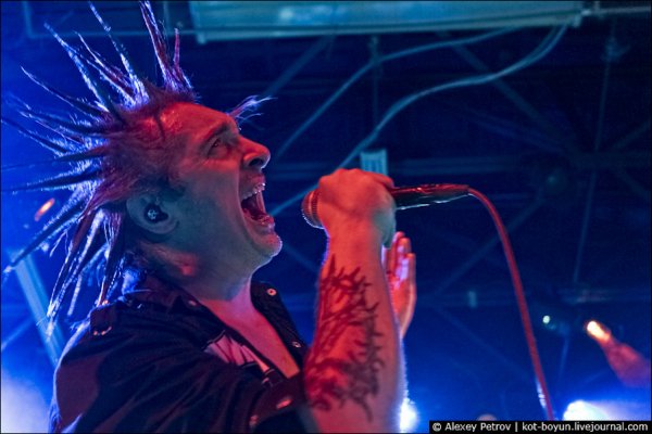 0 8f333 f308d27e orig