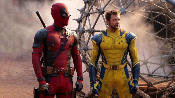 Deadpool-wolverine-movie-8k-wallpaper 423@0@j