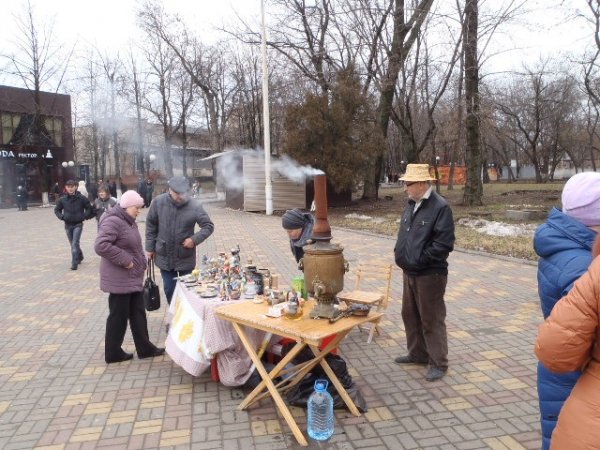 НАРОДНЫЕ УМЕЛЬЦЫ НА МАСЛЕНИЦЕ