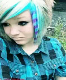 short-long-emo-girls-hairstyles 7