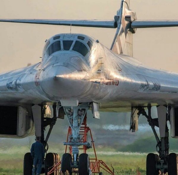 Ту-160