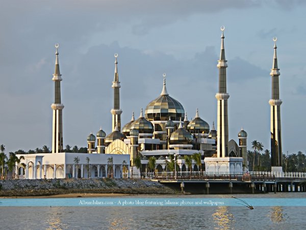 crystal mosque wallpaper-normal