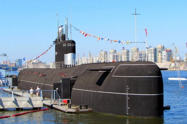 Подлодка Б*396 "Новосибирский комсомолец"