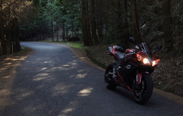 yamaha-yzf-r1-red-bike-4866