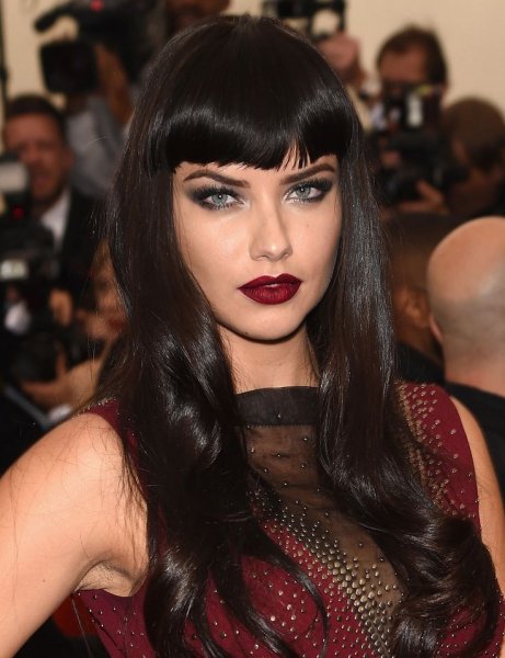 B1acd3cc83cb23e9f245cd7cb05f7bd1