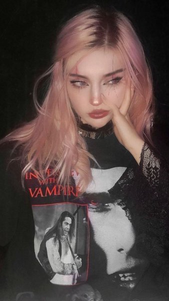 4fae-99f8-0d895a845675