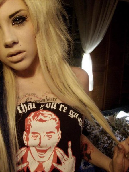 Sexy EMO Girls 79 007