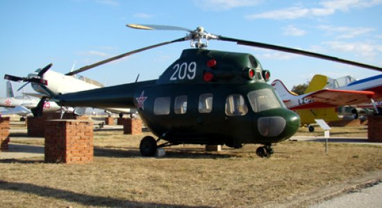 Collection-letatelni-aparati-vertoleti