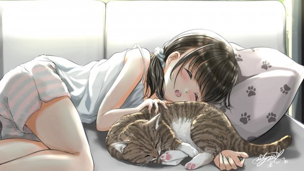 divan-devochka-kot-koshka