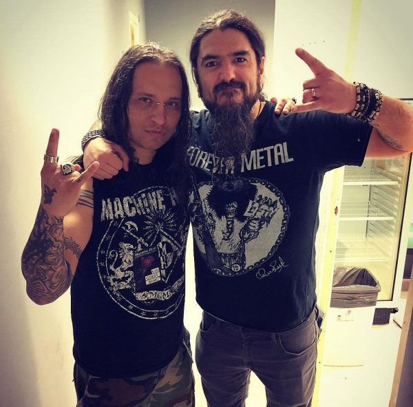 Zoltan Farkas (EKTOMORF) and Robb Flynn (MACHINE HEAD)