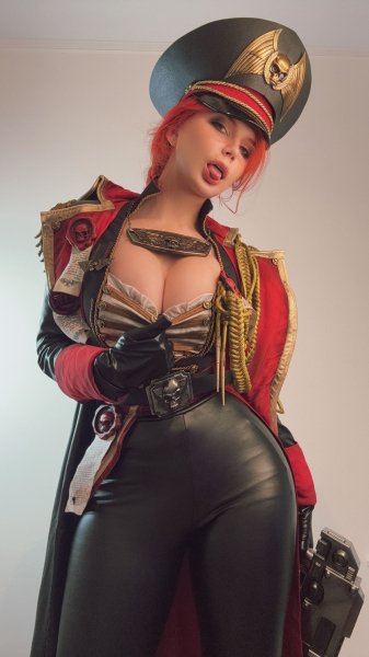 Oichi-Commissar-(wh-40000)-Astra-Militarum-9391508