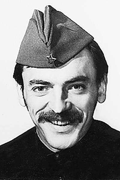 Михаил Боярский служил в военном оркестре с 1974 по 1976 год