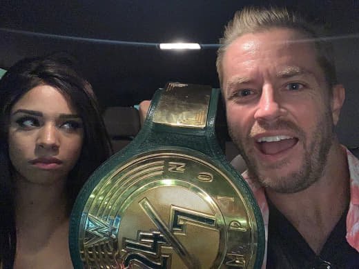 Wwe (718)