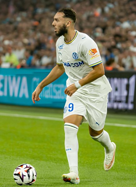 Амин Гуири