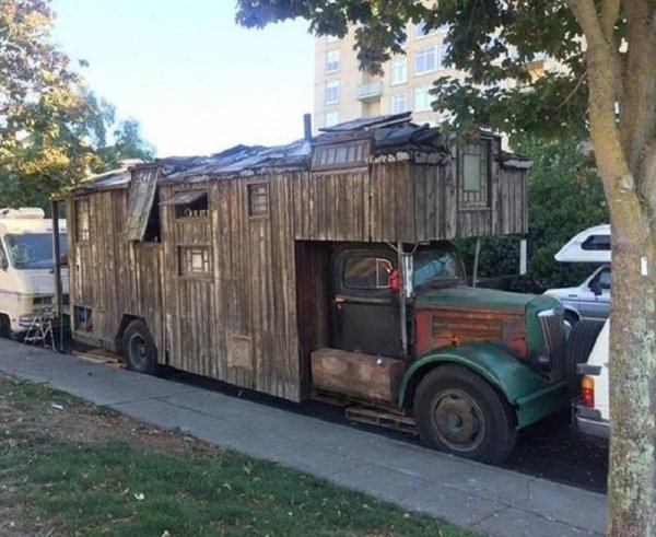 Сарай на колесах