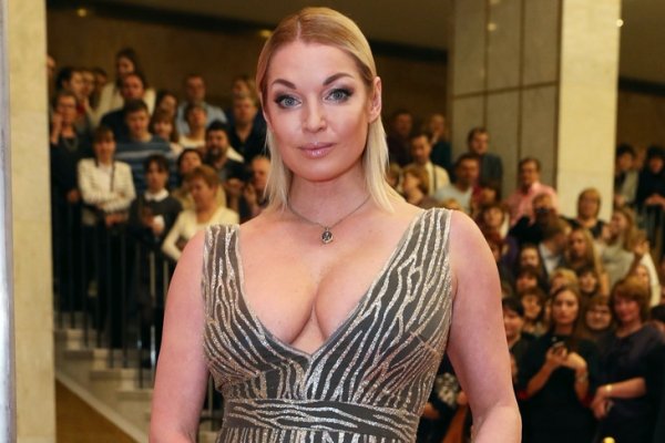 Анастасия 1