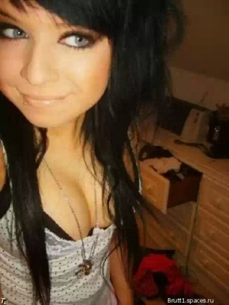cute emo girls 17
