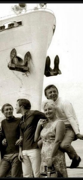 Теплоход Одесса