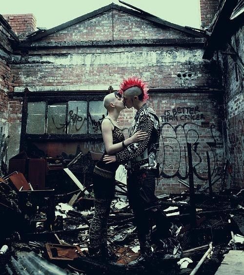 f521ad4f129a895c1bfd70140c54d041--punk-guys-a-punk