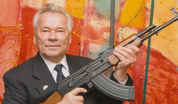 Михаил Тимофеевич Калашников