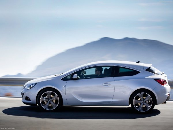 Opel-Astra GTC 2012 1600x1200 wallpaper