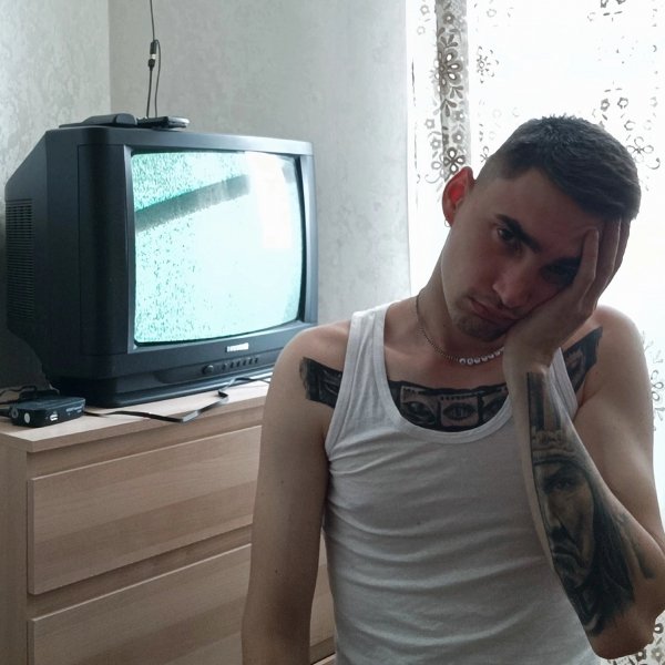 BCypCwYKqLw