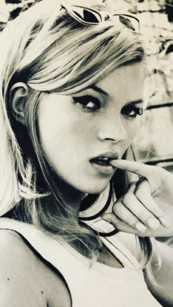 09eb0ba9d9bb49f12a34057e9169c37e