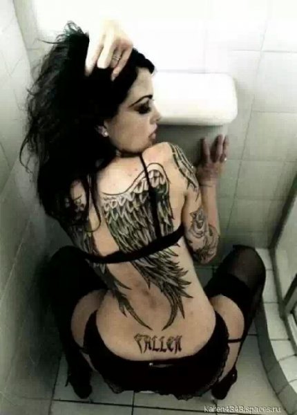 hot girls with tattoos 87