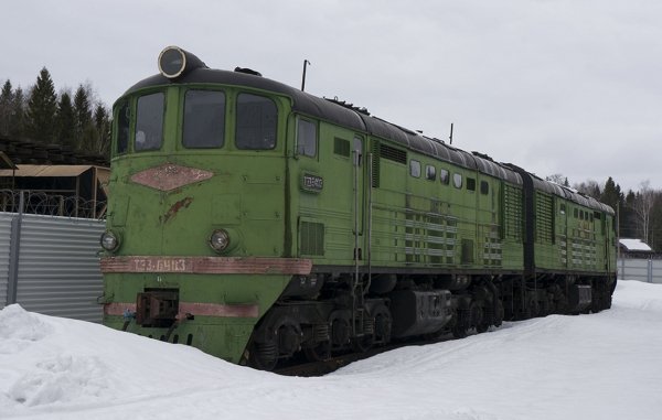 ТЭ3-6403 на консервации