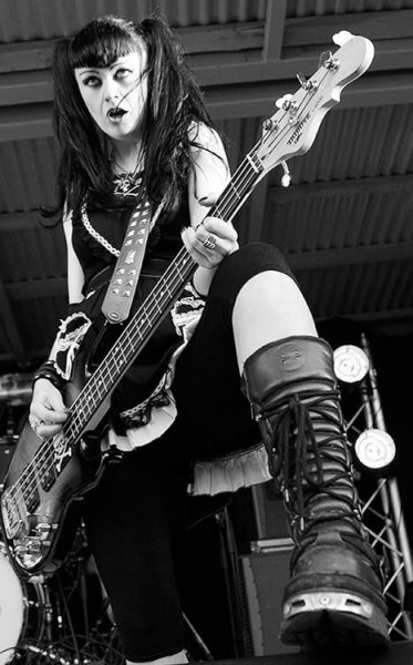 Georgina Grog Lisee 1