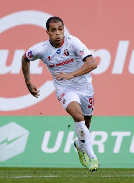 Денис Ндукве