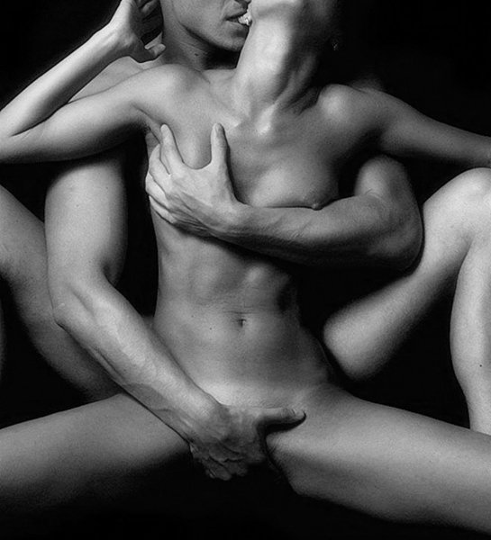70-p-seksi-pareni-i-devushki-erotika-76