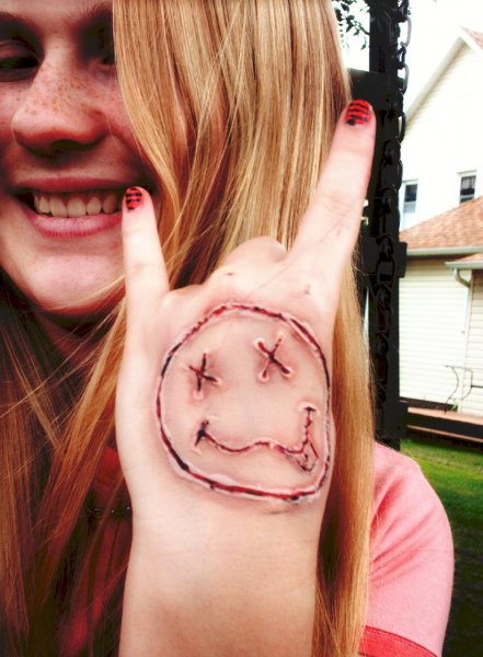 nirvana fan permanantly by rabidballerin