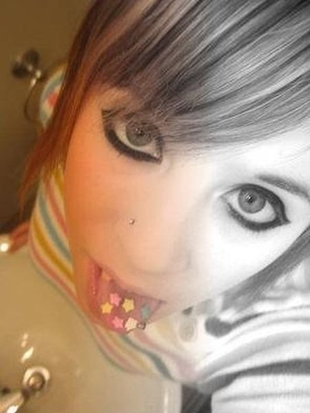 21emo00rm9fc5