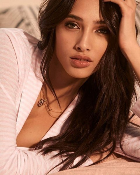 c7198a3f27b7f8331f5b694c9369