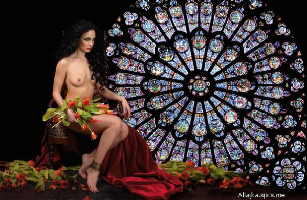 Депутат Анна Снаткина