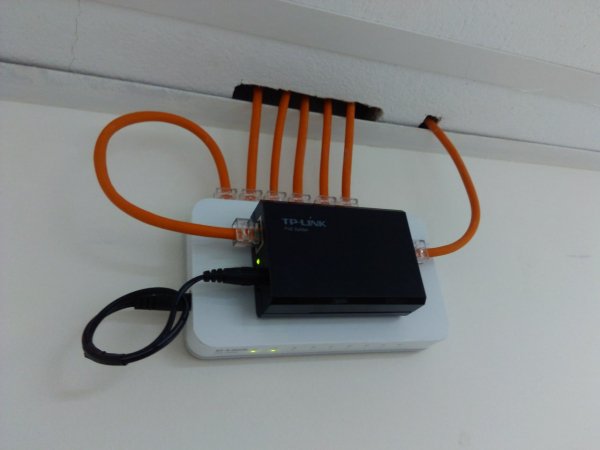 Photo 5309782087550746818 y