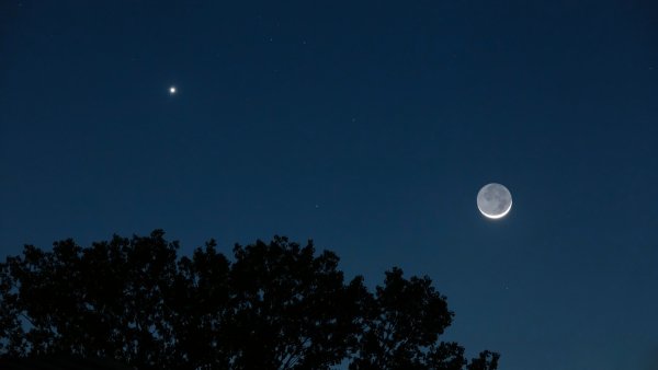 Луна и Венера мне на днюху подарок