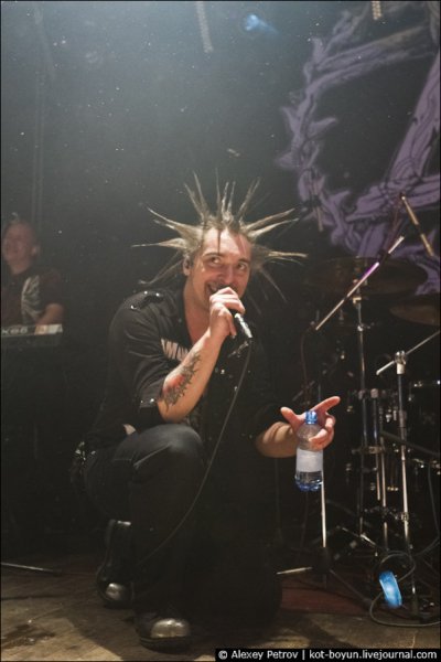 0 8f331 ade839be orig