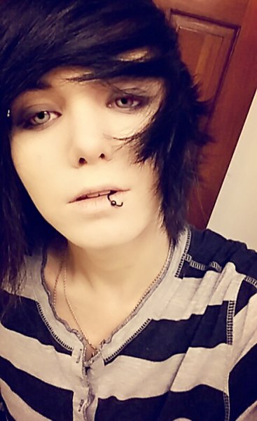 c16b7ea2-04d5-4fb0-84eb-4dd95590e914